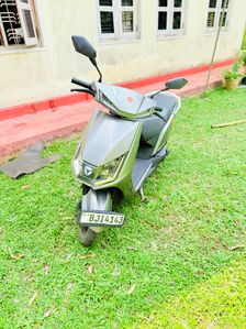 Yadea T5 2024