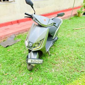 Yadea T5 2024 - Image 2