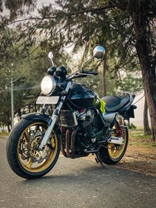 Honda CB4 2010