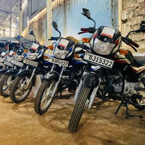 Bajaj CT100 Es Ks 2024 - Image 2