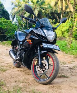 Suzuki Gixxer 2018