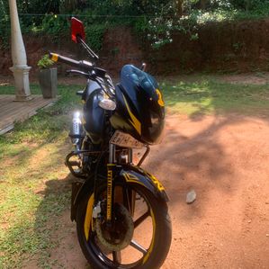 Bajaj Pulsar 150 2005 - Image 2