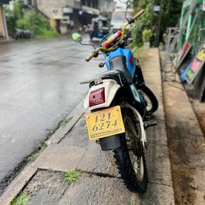 Yamaha DT 125 1988 - Image 3