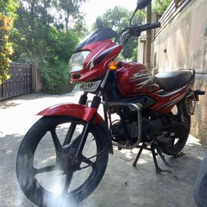Hero Super Splendor 2011 - Image 3