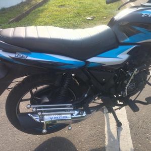 Bajaj Discover 125 2024 - Image 2