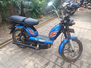 TVS XL 100 2012