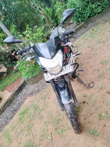 Bajaj Pulsar 135 2012