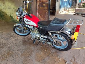 Honda CM Custom 2001