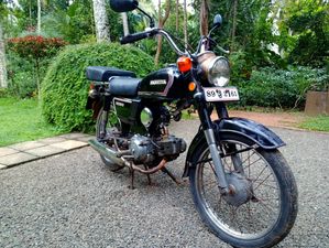 Honda CD 90 1982