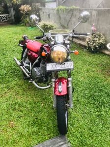 Suzuki ST250 E Type 2010