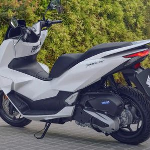 Honda PCX 125 2025 - Image 2