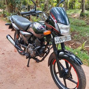Bajaj Platina 2010 - Image 2