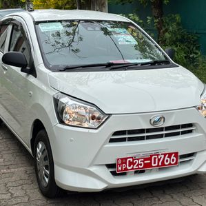 Daihatsu Mira ES 2023 - Image 3