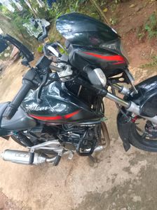 Bajaj Pulsar 200 2008