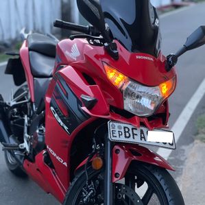 Honda CBR 250r 2017 - Image 2