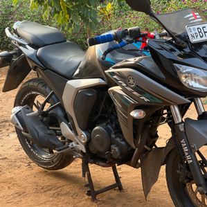 Yamaha Fazer 2017 - Image 3