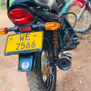 Bajaj Platina 110 2004 - Image 2