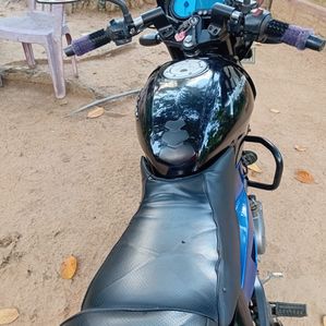 Bajaj Pulsar 150 2018 - Image 2
