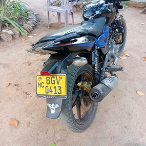 Bajaj Pulsar 150 2018 - Image 3