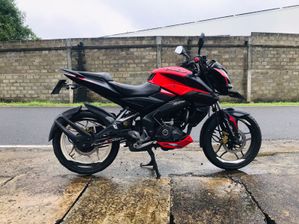 Bajaj Pulsar NS160 2018