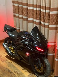 Yamaha R15 2019