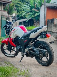 Yamaha FZS V1 2012