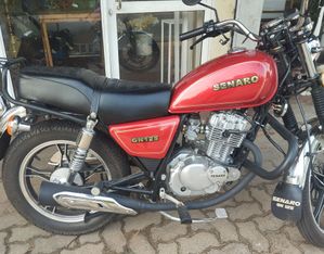 Suzuki GN 125 2025