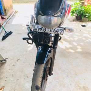 Bajaj Discover 2011 - Image 2