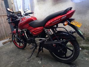 Bajaj Pulsar 180 2006