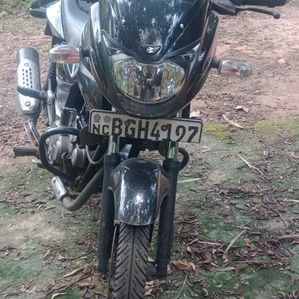 Bajaj Pulsar 150 2018 - Image 2