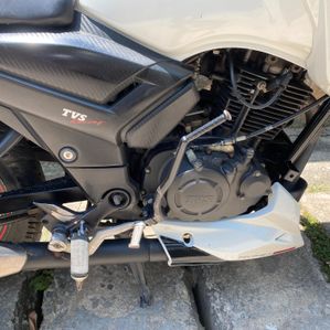 TVS Apache RTR 2019 - Image 2