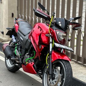Yamaha FZ S 2009 - Image 2