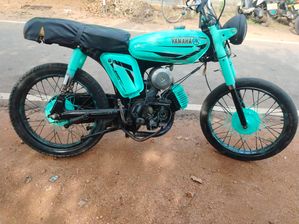 Yamaha YB100 1986