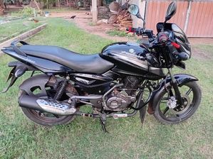 Bajaj Pulsar 150 2018