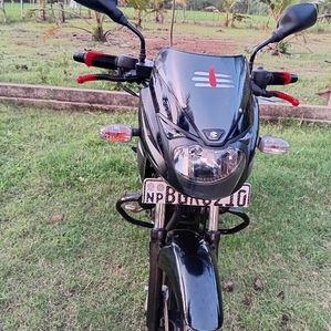 Bajaj Pulsar 150 2018 - Image 3