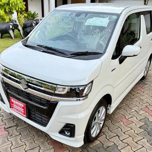 Suzuki Wagon R Custom z 2024 - Image 3