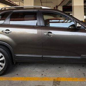 Kia Sorento 2012 - Image 4