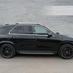 Mercedes Benz GLE 400 E 2024 - Image 3