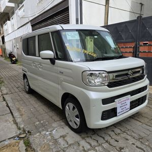 Suzuki Spacia Hybrid 2023 - Image 2