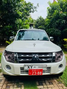 Mitsubishi Montero 2013 for sale in Puttalam, Puttalam