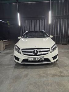 Mercedes Benz GLA 220 4Matic 2015 for sale in Colombo, Colombo