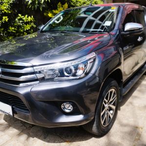 Toyota Hilux REVO 2018 - Image 2