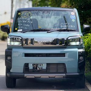 Daihatsu Dark Chrome Venture 2023 - Image 2