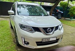 Nissan X-Trail Mode Premier 2016 for sale in Colombo, Colombo