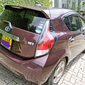 Toyota Aqua 2015 - Image 2