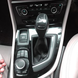 BMW 225XE PHEV Luxury Line 2017 - Image 3