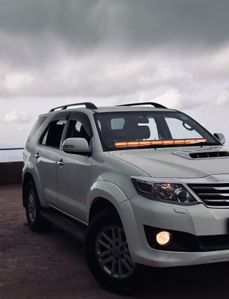 Toyota Fortuner Diesel - 7 Seater 2013 for sale
