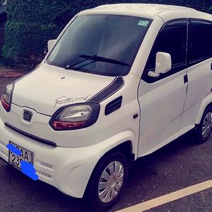 Bajaj Qute 2019 - Image 3