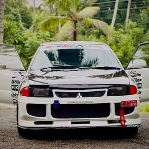 Mitsubishi Lancer 1996 - Image 2