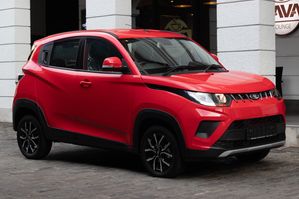 Mahindra KUV 100 NXT 2025